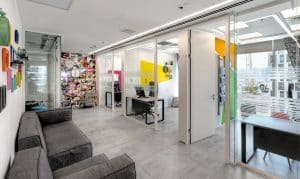 עיצוב משרד, עיצוב חללי עבודה, היטק - מיטל צימבר | מעצבת פנים