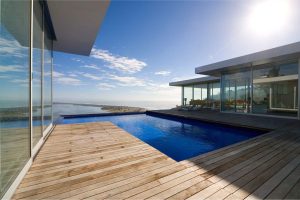 עיצוב דירות גג | עיצוב דירות עם בירכת שחיה | עיצוב דירות יוקרה | מיטל צימבר