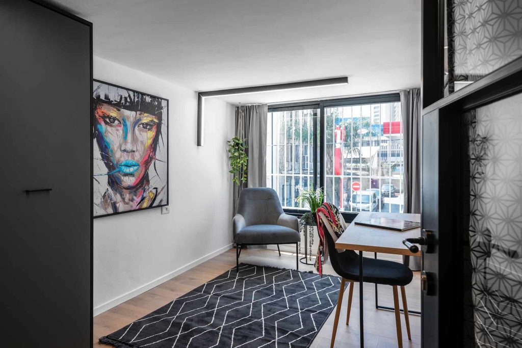 הברווזון המכוער בלב תל אביב