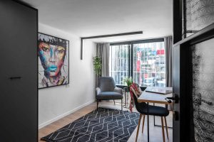 הברווזון המכוער בלב תל אביב