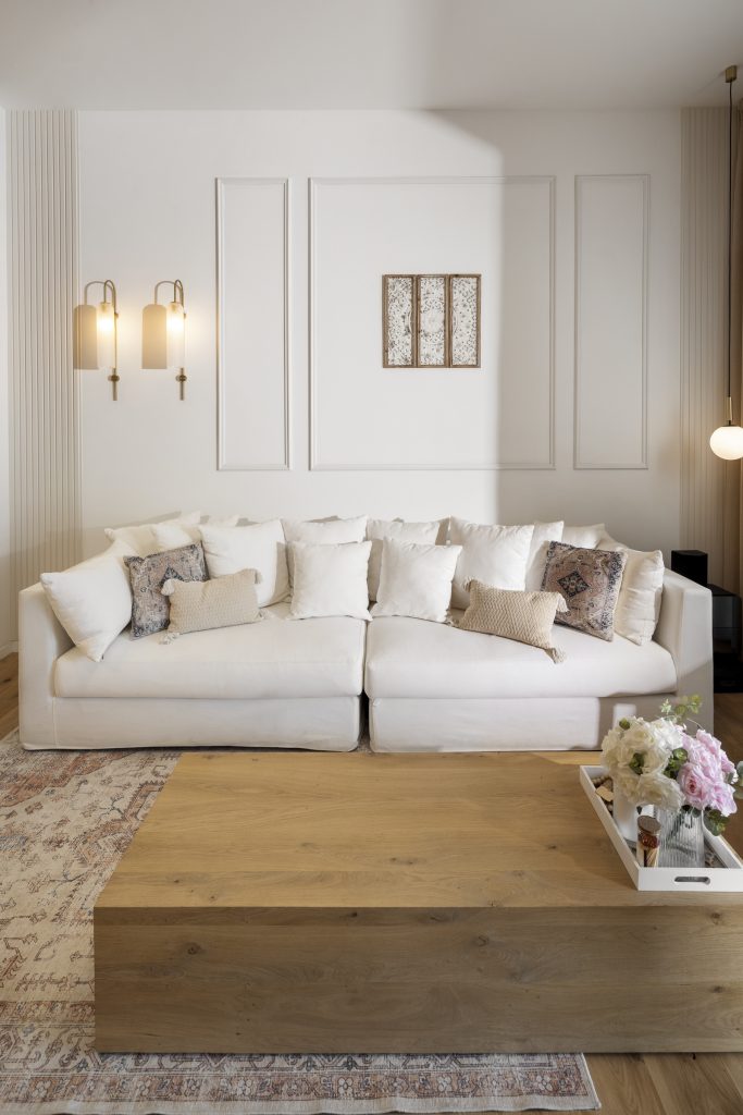 מעצבת פנים לפרויקטים גדולים